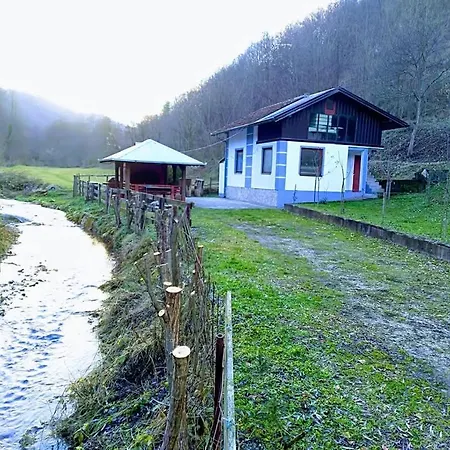 Dom wakacyjny Dolina Mira